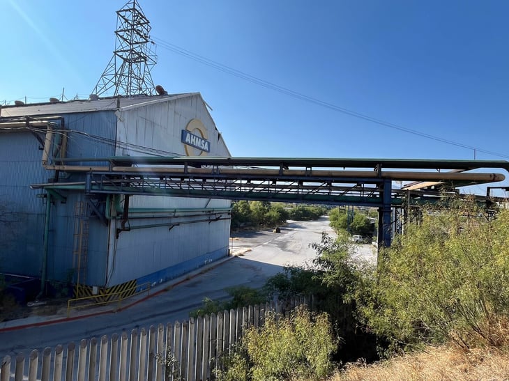 Gobierno de Coahuila acompaña a exobreros de AHMSA en gestiones federales