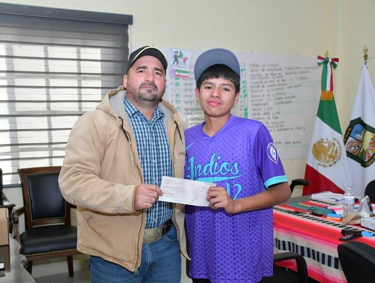 Jugador de Nava integra selección de Coahuila en el Nacional de Béisbol U15