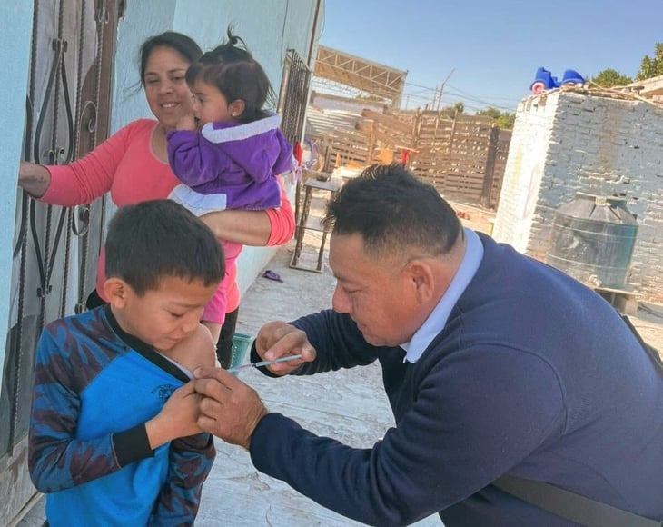 Coordinan Municipio y Mejora Coahuila jornada intensiva de vacunación contra el sarampión en Monclova