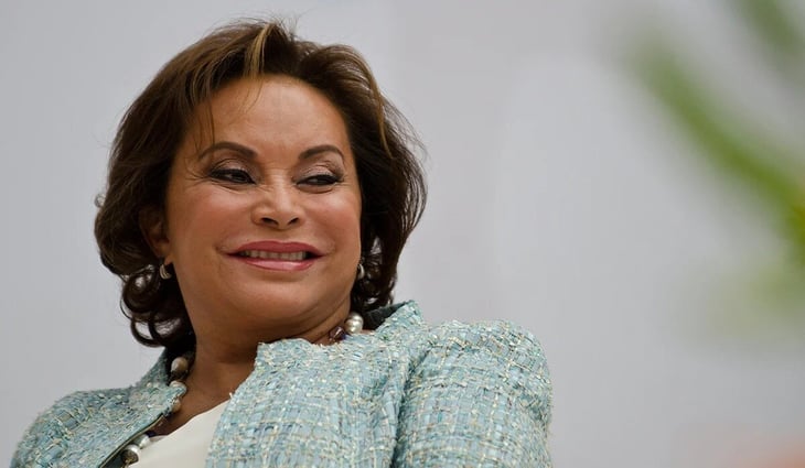 Elba Esther no logra frenar cobro de ISR; SCJN rechaza revisar su amparo