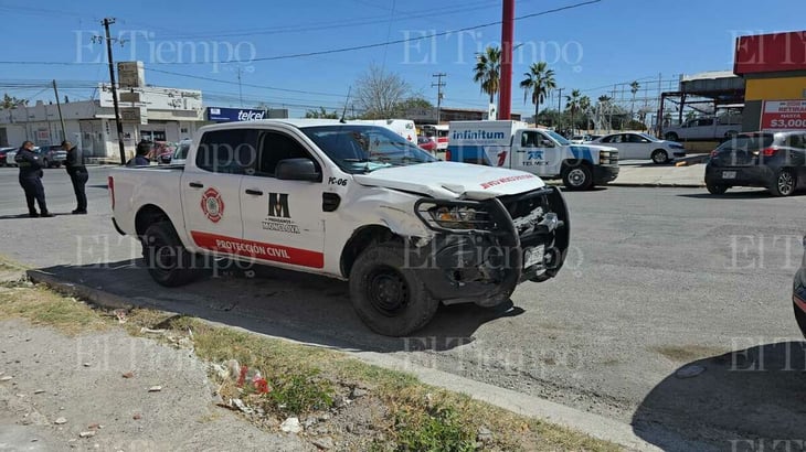 Adulta mayor choca contra unidad de Protección Civil de Monclova