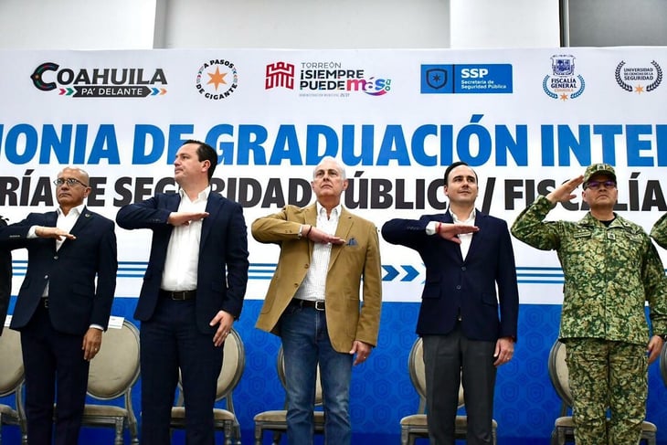 Entregan constancias a cadetes en la Graduación Interinstitucional de la FGE y la SSP 