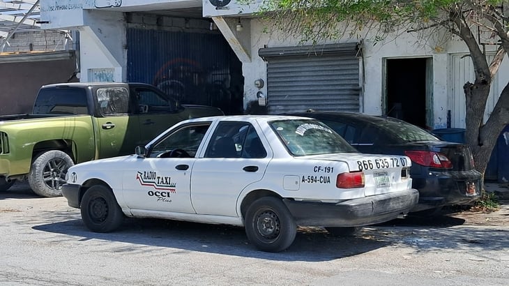 Pasajero de taxi sufre crisis respiratoria y es trasladado de emergencia a la clínica 9 de Frontera 