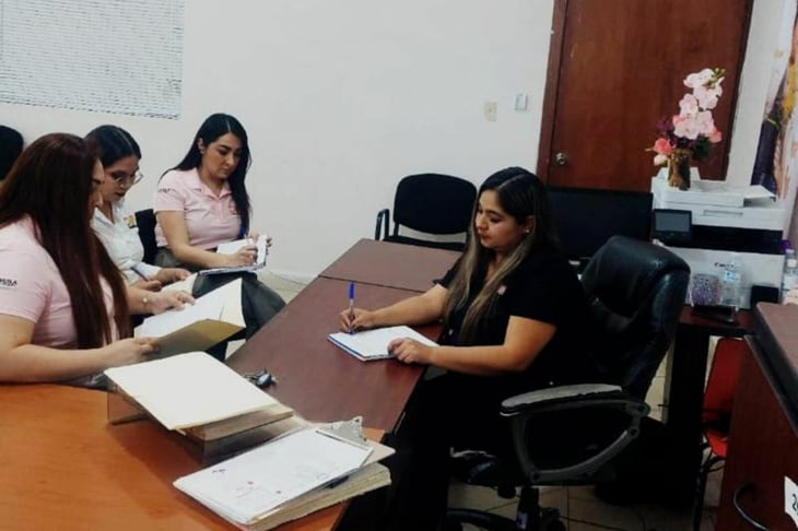Autoridades de Frontera coordinan acciones para fortalecer prevención, atención psicológica y seguimiento a familias del municipio.  La procuradora municipal