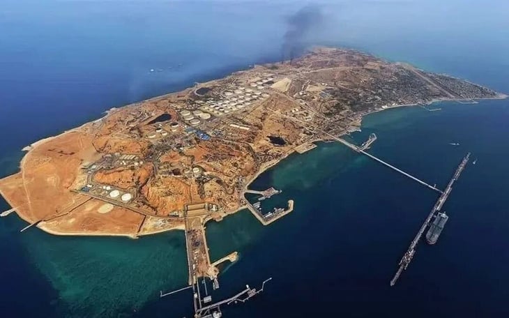 Operaciones petroleras continúan normales tras ataques en Kharg, Irán