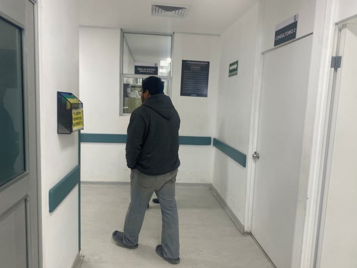 Da a luz en baño de gasolinera tras rompérsele la fuente en Monclova