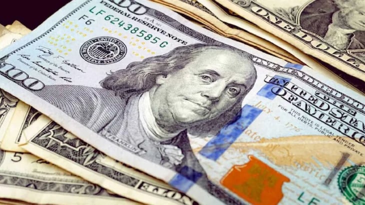 Tipo de cambio se mantiene en 17.68 pesos por dólar