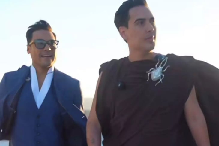 Carlos Rivera enciende la fiesta previa al enlace de “Un Tal Fredo”