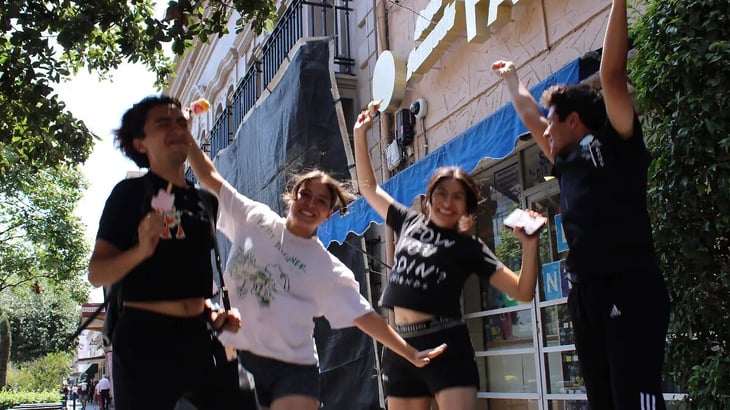 Costa Rica y México destacan entre los países más felices del mundo