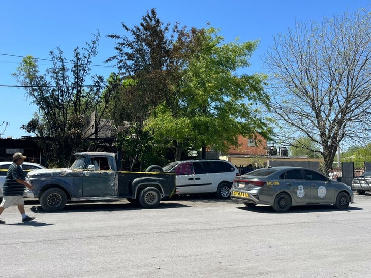 La conmoción persiste entre habitantes del sector tras el siniestro registrado en la calle Rubén Jaramillo, donde el fuego avanzó con rapidez durante
