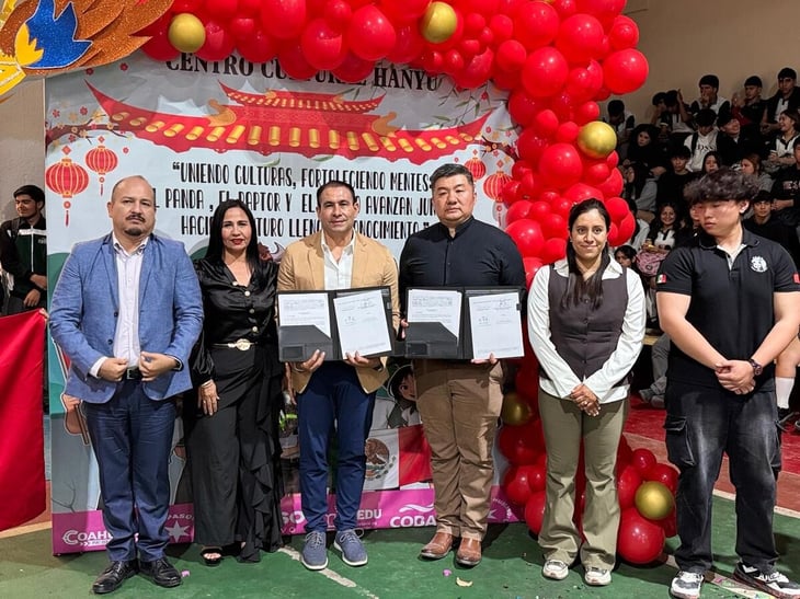 COBAC firma convenio para enseñar chino mandarín