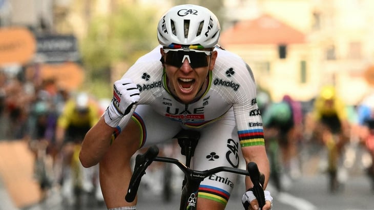 Tadej Pogacar gana la Milano Sanremo 2026 con Isaac del Toro como pieza clave