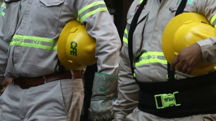 CFE alerta por extorsiones con pagos de hasta 20 mil pesos