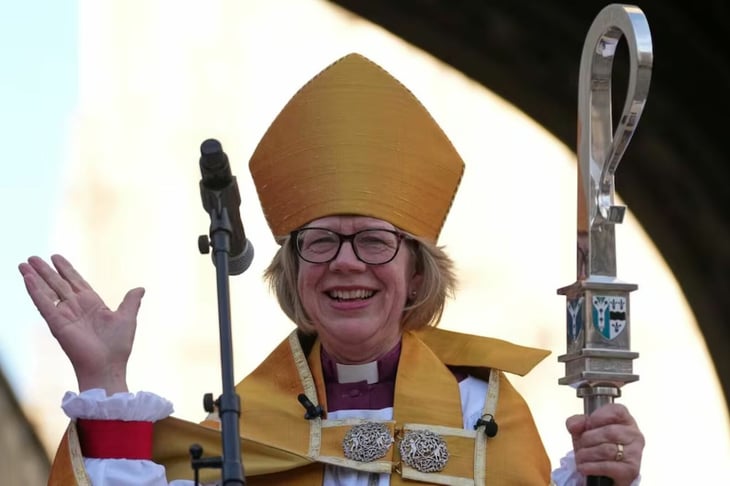Sarah Mullally respalda mensaje de paz del papa León XIV en medio de tensiones