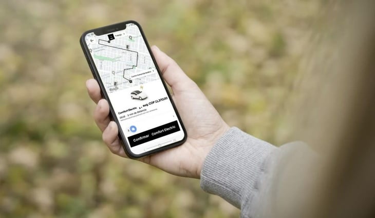 Senadora propone regulación federal para plataformas digitales de transporte