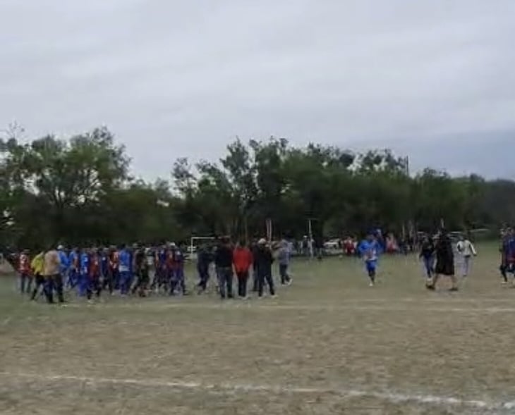 Violencia persiste en Liga de Veteranos; ahora protagonizan bronca entre adultos