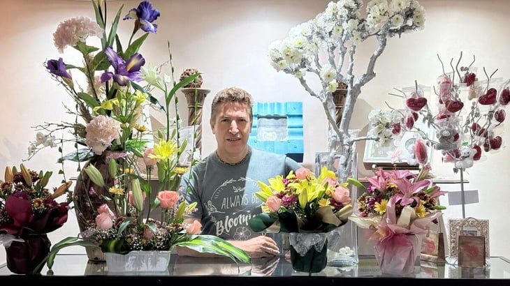 La Entrevista con Juan Roberto Rivera - Florista profesional propietario de Rivguer’s Diseño y Arte Floral