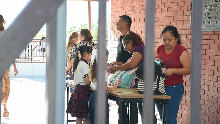 Padres y docentes activaron operativo mochila tras amenaza en primaria de Monclova