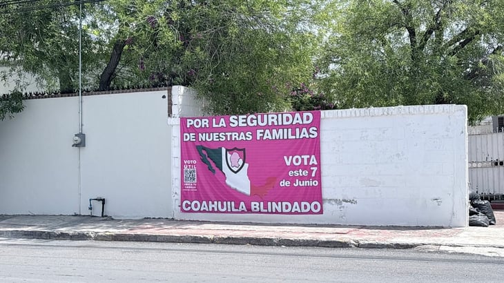 INE deslinda lonas con QR para ubicar casillas
