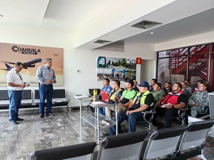 Autoridades de Coahuila coordinaron nuevas estrategias de rescate aéreo para mejorar la respuesta ante emergencias en la Región Centro-Desierto y fortalecer