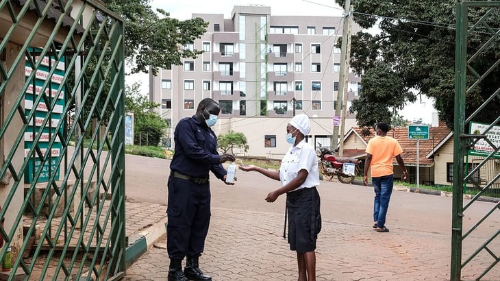 OMS alerta por brote de ébola en República Democrática del Congo
