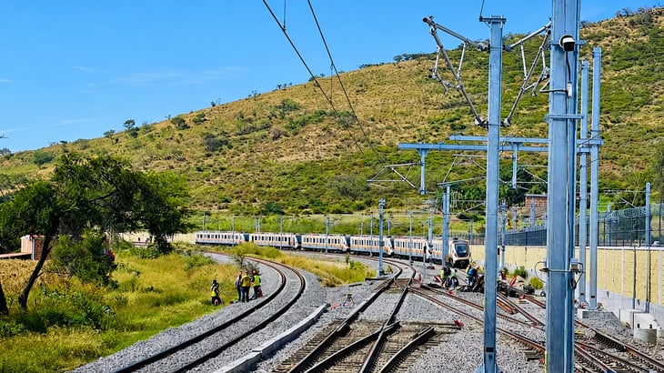 Gobierno confirma avance del tren Saltillo-Nuevo Laredo; operará en 2027