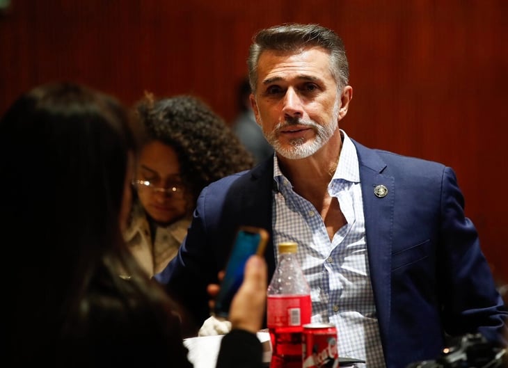 Sergio Mayer denuncia “rudeza innecesaria” dentro de Morena