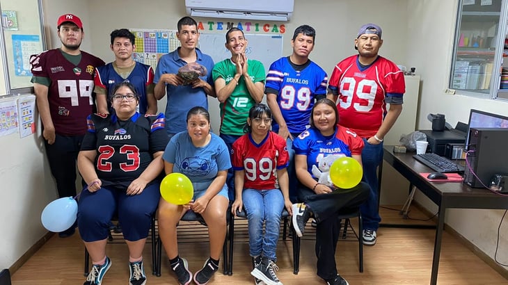 Celebran Día del Estudiante en el CAED Monclova