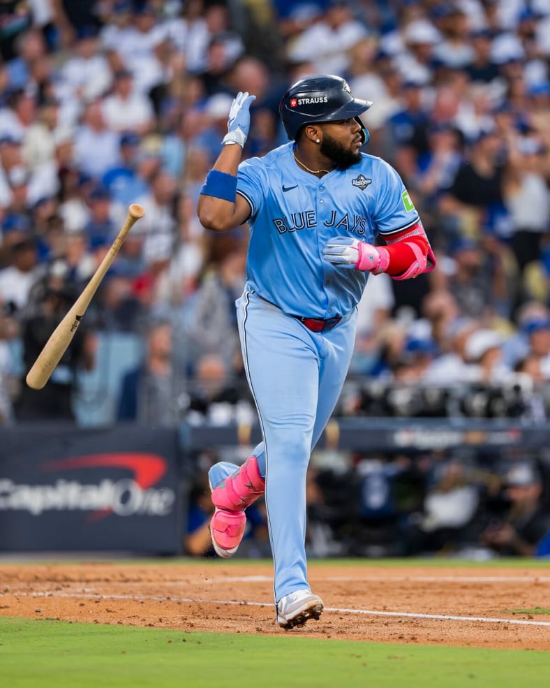 Dodgers caen ante Blue Jays pese a apertura de Ohtani