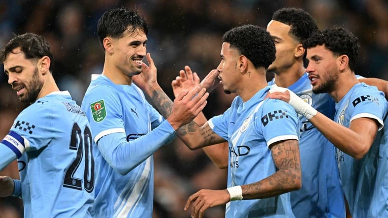 Manchester City elimina a Brentford y es semifinalista de la Carabao Cup