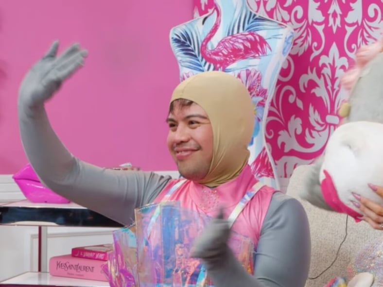 Iván 'Momo' Guzmán despide a su personaje La Burrita Burrona