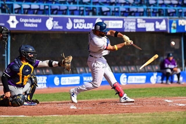 En duelo de bateo Rieleros vence a Acereros 