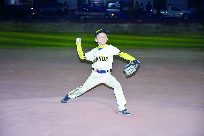 Categoría 9-10 años: Bravos silencia el Raúl Gálata y levanta el título de manera invicta