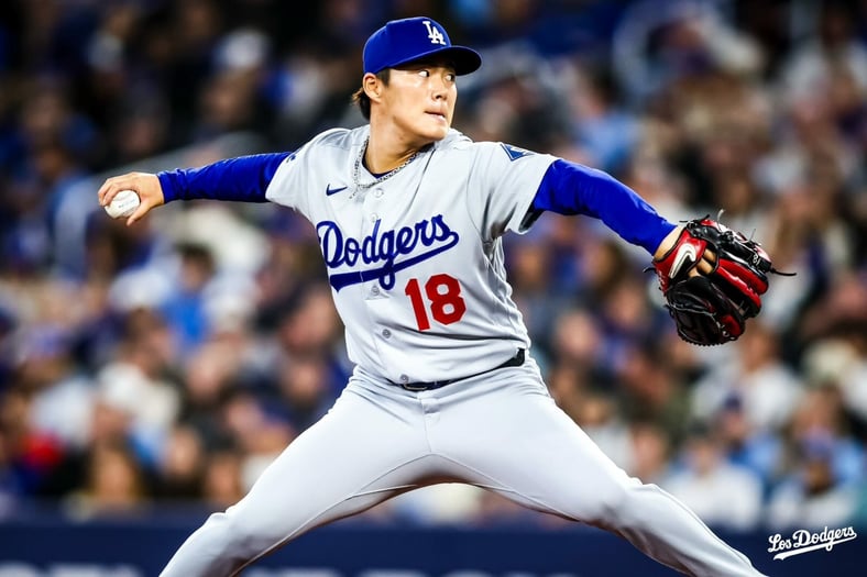 El héroe de la Serie Mundial, Yoshinobu Yamamoto, vuelve a brillar en Toronto