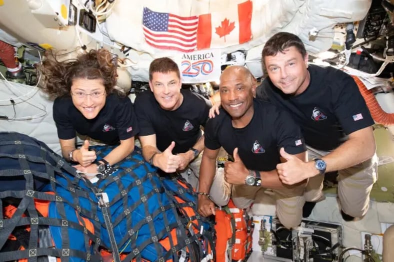 Tripulación de Artemis II será rescatada tras amerizaje