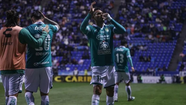Ismael Díaz anota al 71'; Puebla sufre expulsión y cae en casa