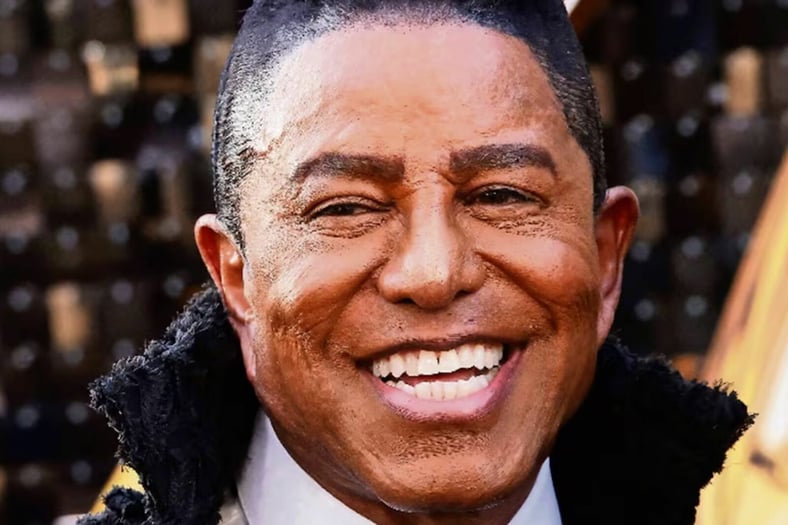Jermaine Jackson enfrenta condena millonaria por agresión sexual