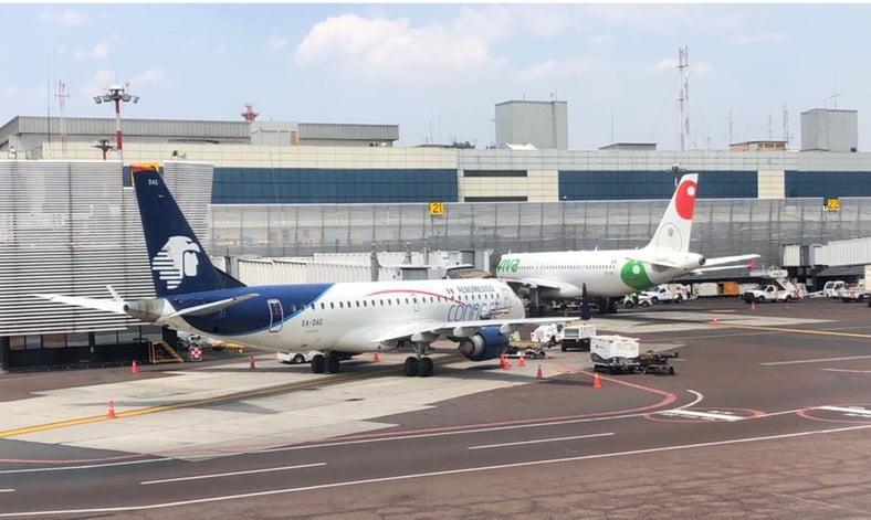 Avión de Aeroméxico retorna a CDMX tras falla en pleno vuelo