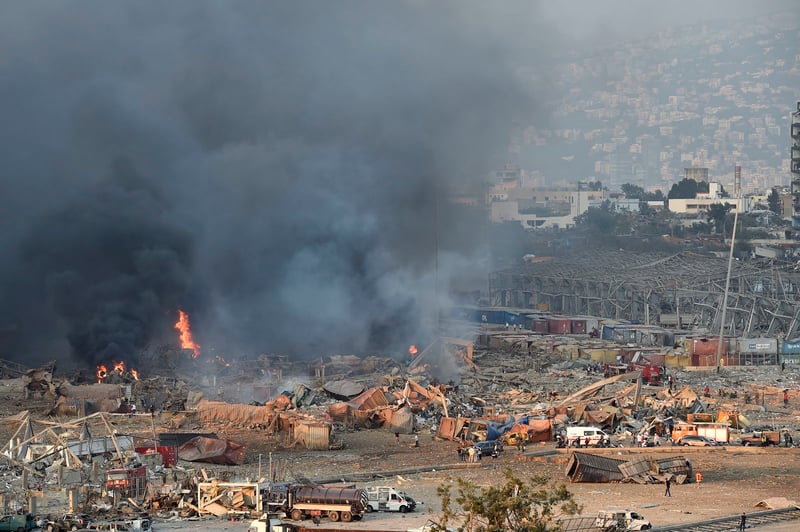 Daños y decenas de muertos, el saldo de la explosión en Beirut