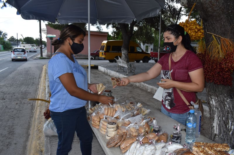 Venta de conos, un dulce empleo