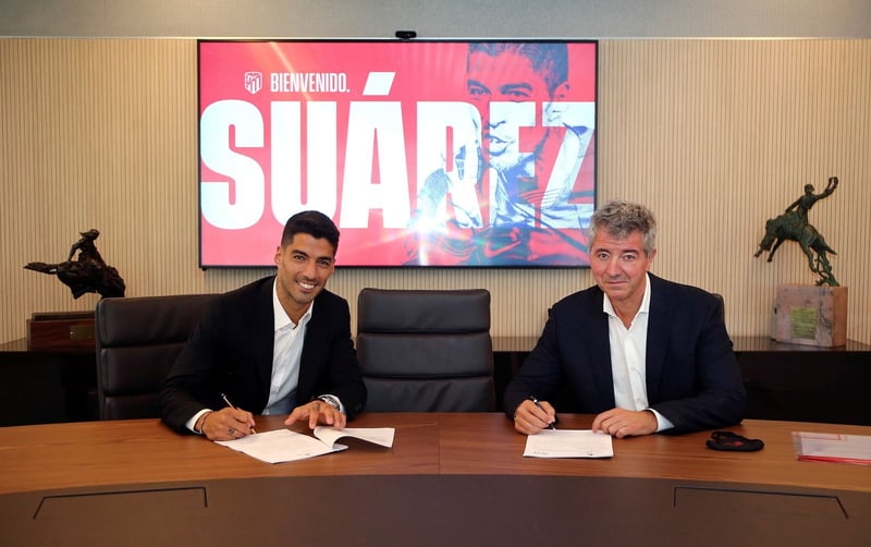 Luis Suárez es oficialmente nuevo jugador del Atlético de Madrid