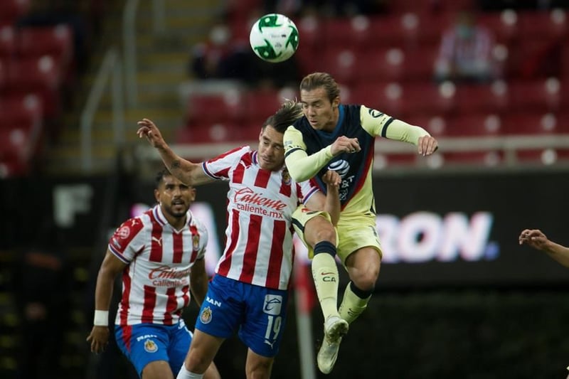 Acciones del Clásico Nacional