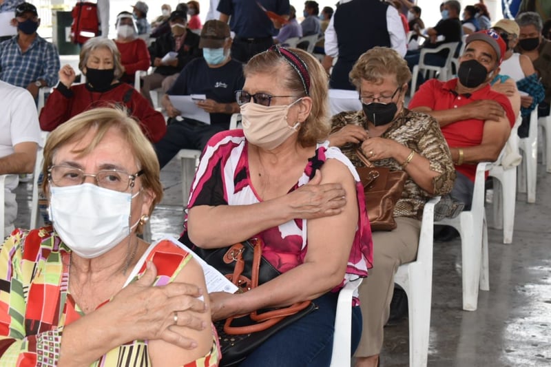 GALERÍA: Tercer día de vacunación en Frontera, Coahuila.