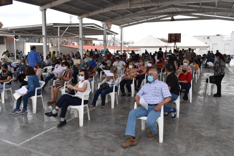 GALERÍA: Tercer día de vacunación en Frontera, Coahuila.