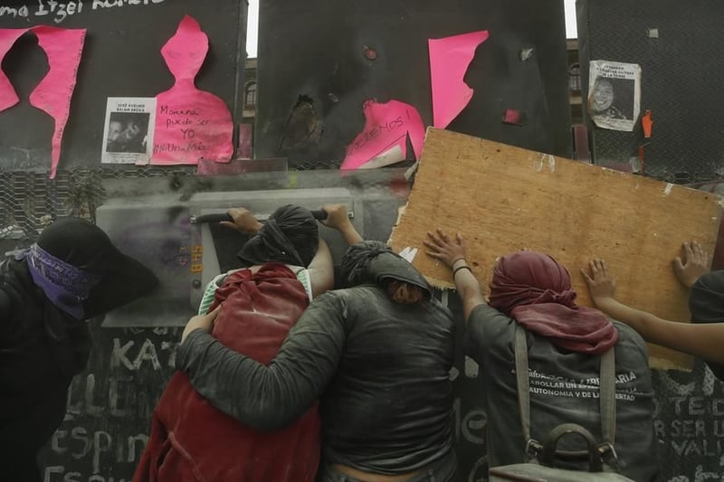 8M: Protestas por el Día Internacional de la Mujer