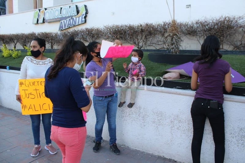 Feministas exigen justicia por feminicidio en Monclova