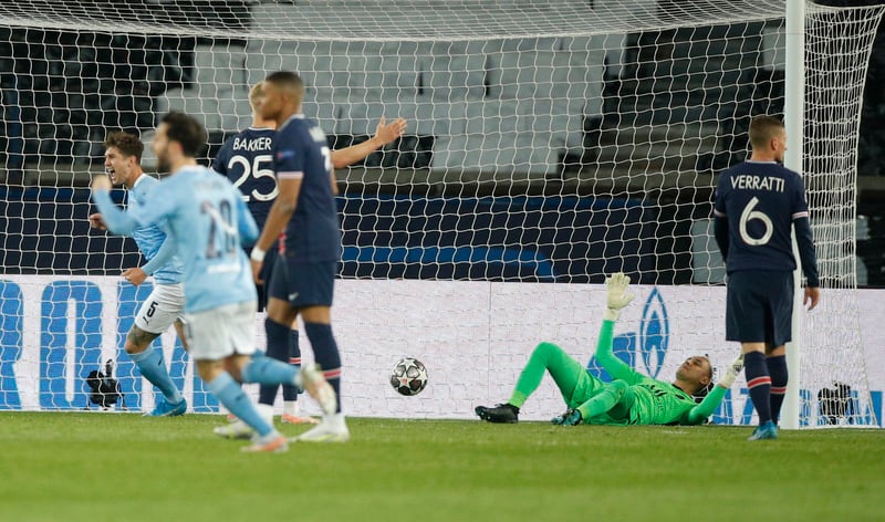 Manchester City remonta y supera 2-1 al PSG en ida de semifinales de Champions League