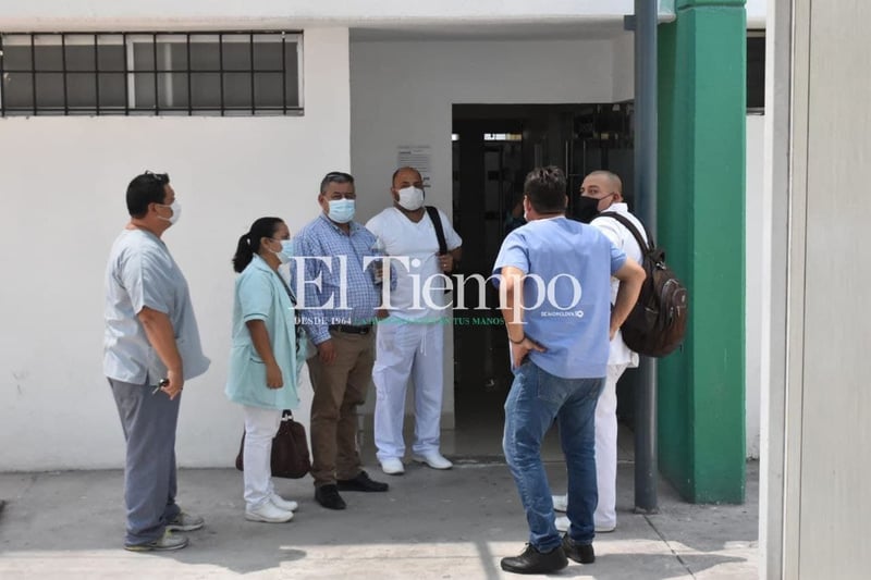 Falta de clima en IMSS 7 de Monclova deriva en manifestación