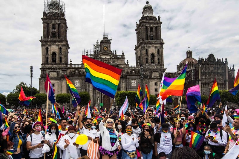 Marcha LGBTTTIQ+ en CDMX