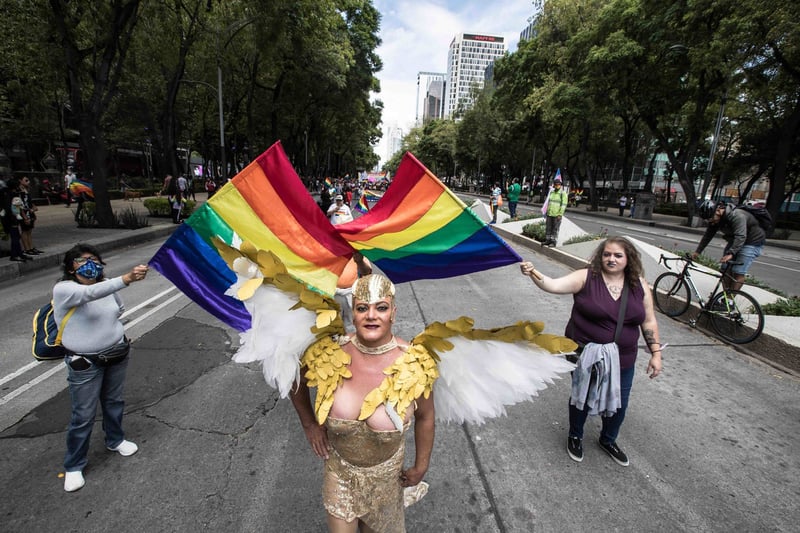 Marcha LGBTTTIQ+ en CDMX